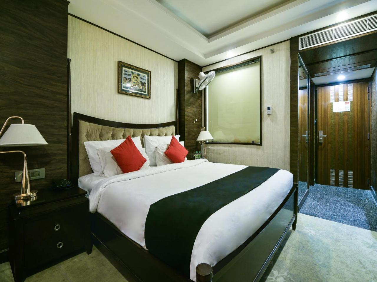 Hotel Polo Inn And Suites Jaipur Bagian luar foto