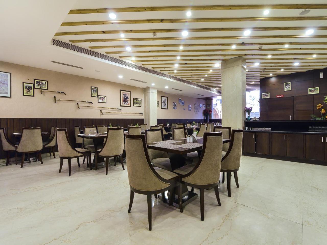 Hotel Polo Inn And Suites Jaipur Bagian luar foto