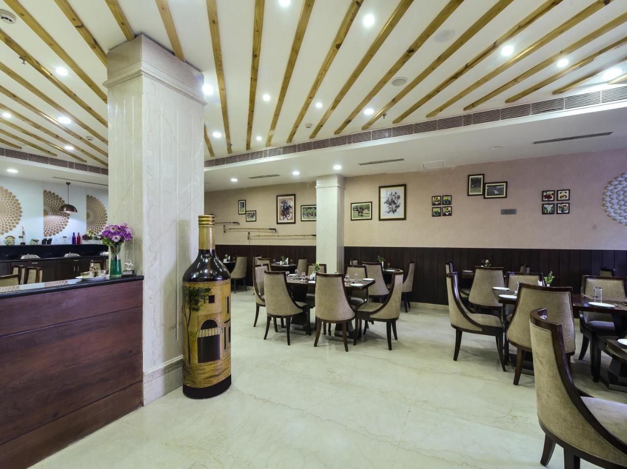 Hotel Polo Inn And Suites Jaipur Bagian luar foto